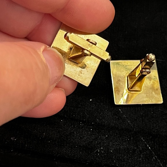 Vintage mother of pearl Square gold plated cuff links 1” - Picture 3 of 11